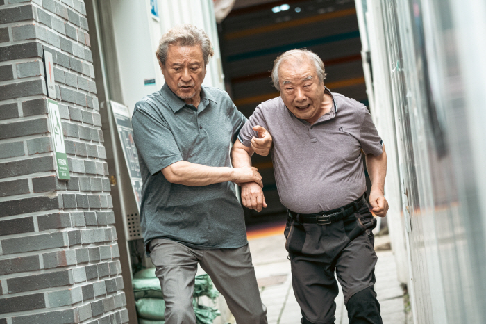  Three elderly people eating without a radio...Park Geun-hyung and Jang-yong → Ye Soo-jung, there is no such deep friendship (Roundup)