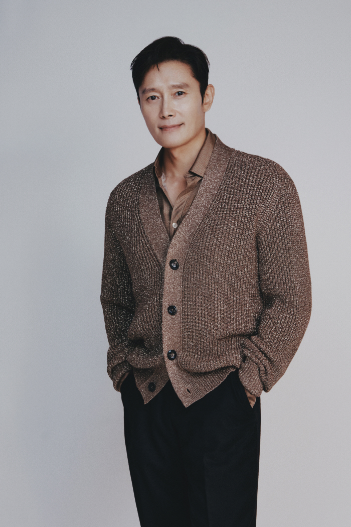  Lee Byung-hun, Son Ye-jin ♥ Hyunbin, asking how about acting as another couple..I'm still young