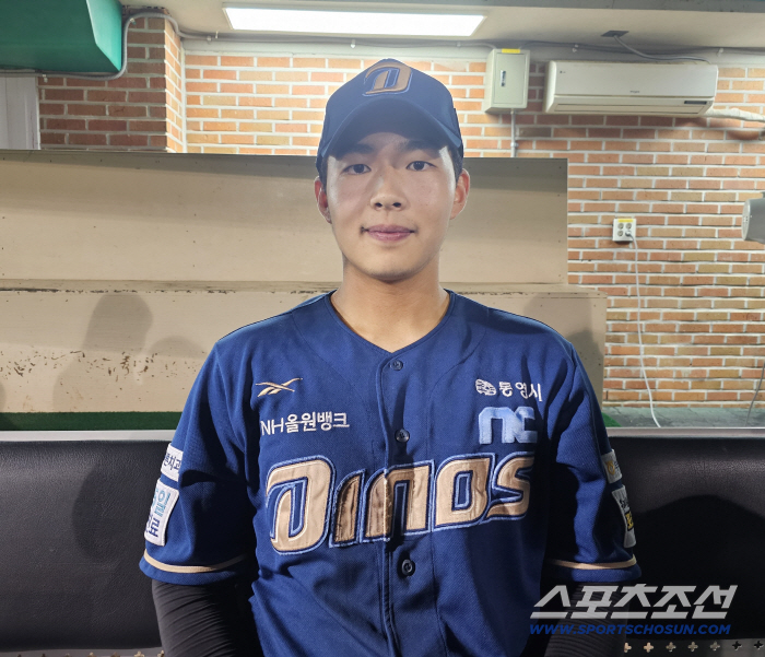 It's not a young age, but only when it matures, there is no giving up of enlightenment that Kim Hwi-jip, 23, has gained. 