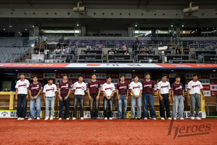 KIA's largest ever KKKKKKKKKK Aller's contract renewal demonstration prevented him from eliminating the semifinals...Kiwoom's 90th loss 