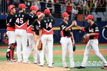  KIA Tigers Win 2-0