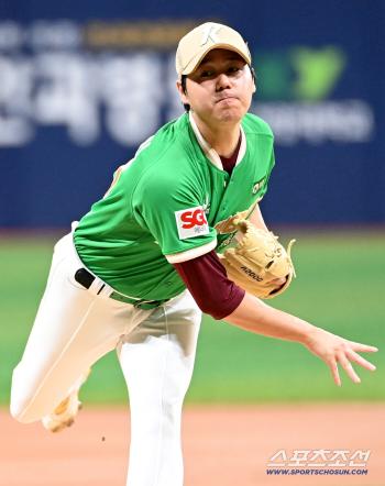  Kiwoom starter Ha Young-min's hard throw