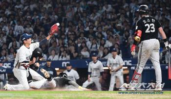  Park Hae-min scored during NC Shin Young-woo's wild pitch