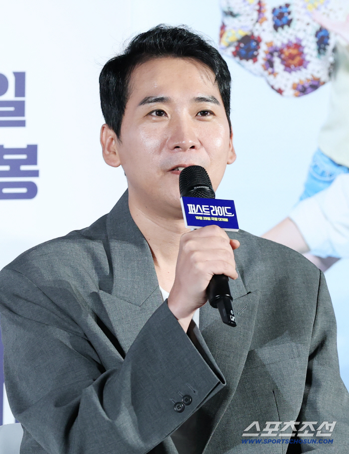 First Ride director Kang Ha-neul proposes that I can only film with you for the rest of my life