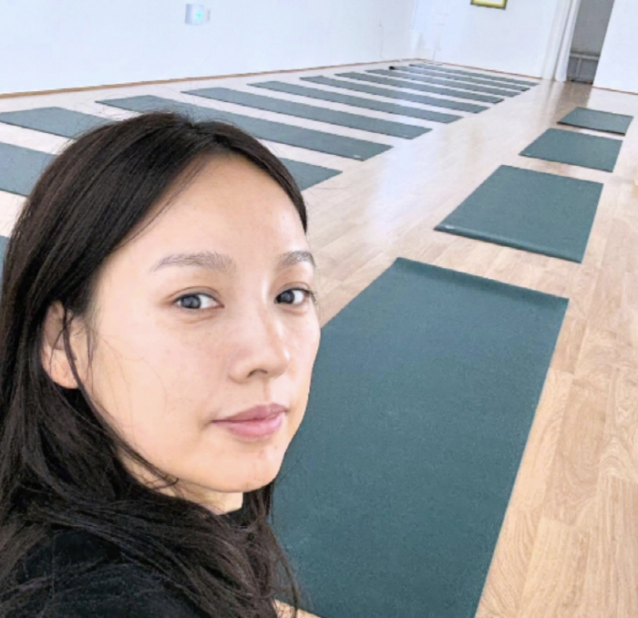 I can fart...Lee Hyo-ri, the super star yoga director who lives with fun. 