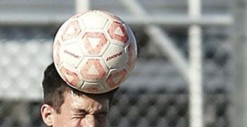 I got dementia because of heading...Former national soccer team captain's industrial action suit