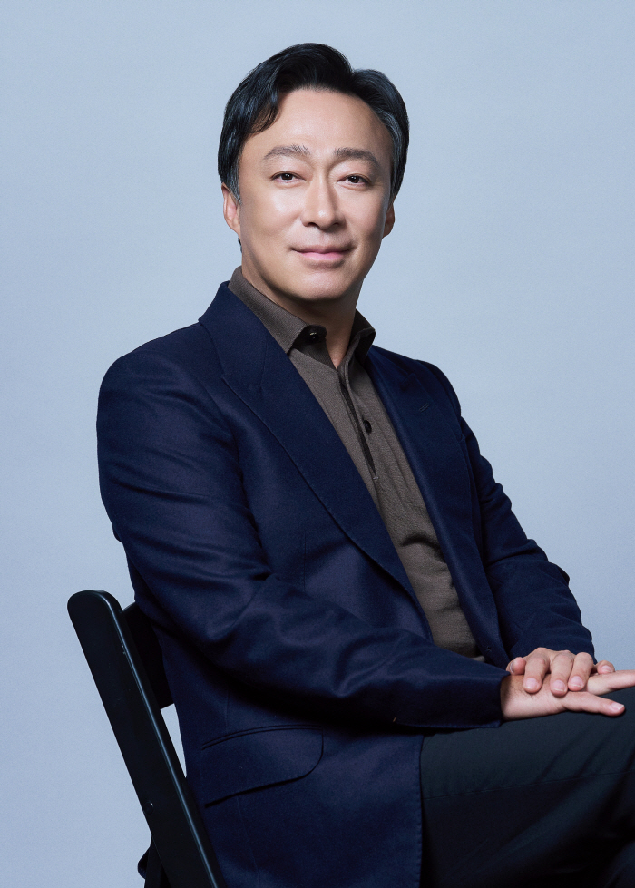  Lee Seongmin and Park Chanwook's love call. What should I do? I felt like I had no choice