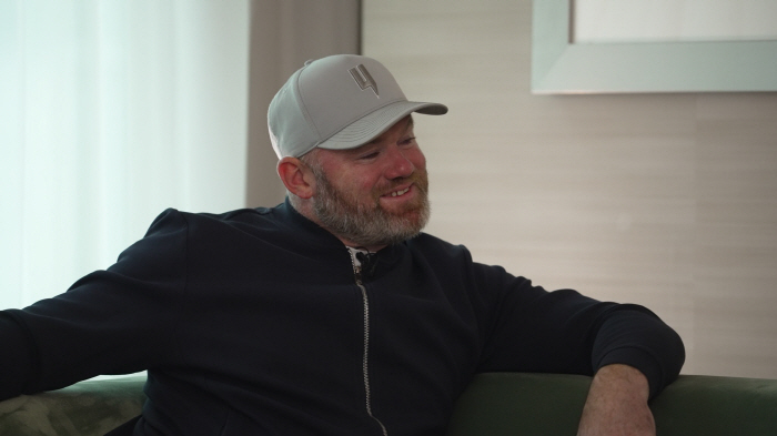 Man U legend's shock confession that almost died of alcoholism...Living in the spotlight was not easy → My wife held me for 20 years