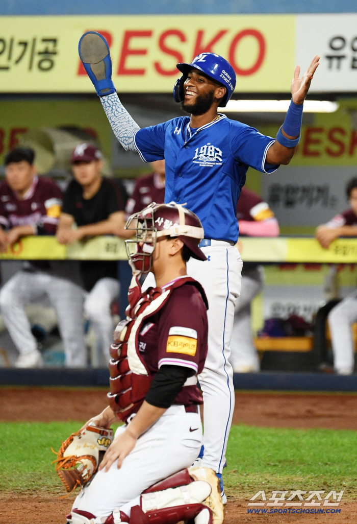  Diaz's single-season RBI record
