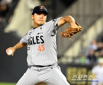  Jung Woo-joo pitched hard in the 7th inning!