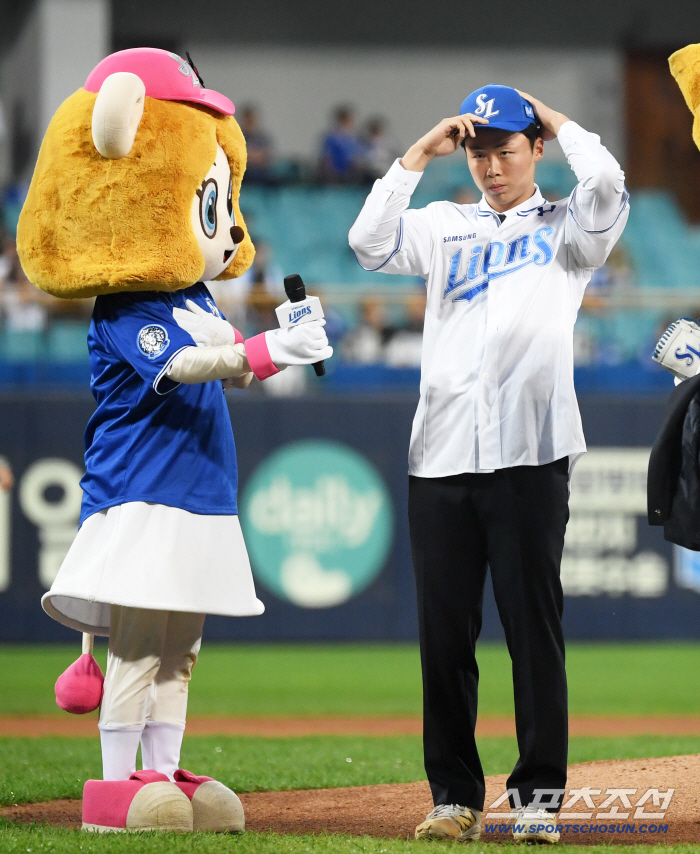  Lee Ho-bum takes the mound in Samsung's first round