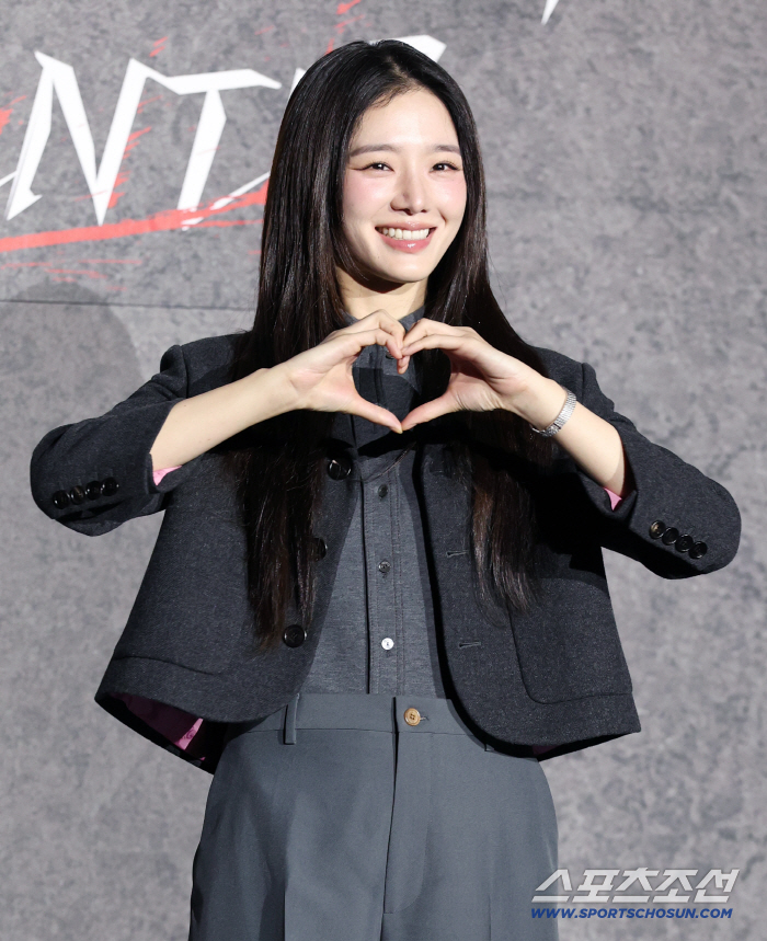  Park Kyu-young, the heart of a lovely killer