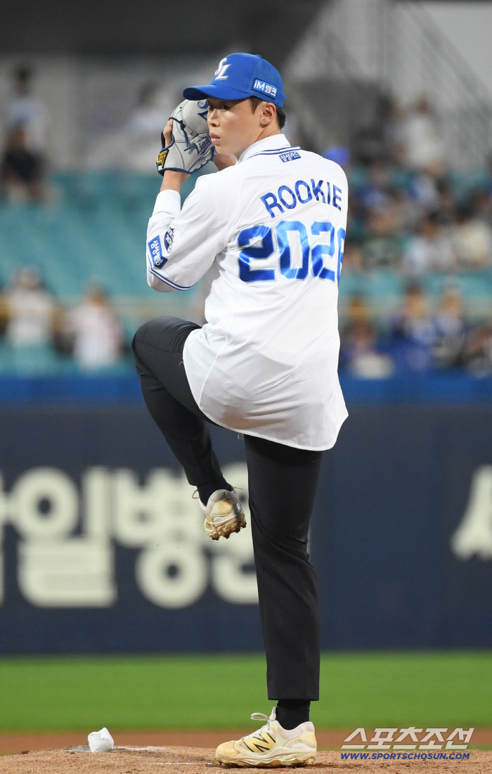  Samsung Round 1 Lee Ho Beom Rookie
