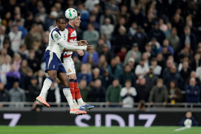 Post Son Heung-min, Coach Frank is at a loss due to the question bomb...No. 1 recruitment 0 goal 0 help → Big Chance Mystel and Tottenham are in trouble even if they win