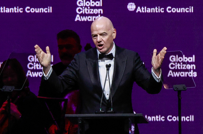 There is no plan to expand the hosting of 64 countries due to hopes of a World Cup that is fiercely criticized because the quality of the tournament has declined