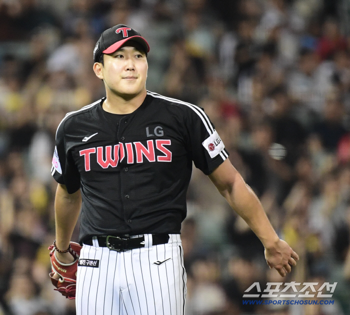 Today's important game, valuable one win praise, second win, magic number 3, yumnyang, Son Joo-young, and the batting lineup praise. It was a game to save the bullpen