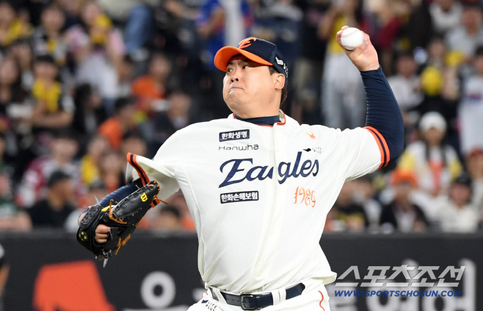 I asked the batters to help me well...RYU Crylan, a home run through, failed to win 10 games