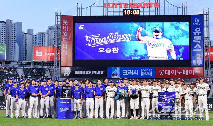 Jeon Jun-woo, Oh Seung-hwan, who will leave if he played baseball longer than me, greets Busan baseball fans for the last time 