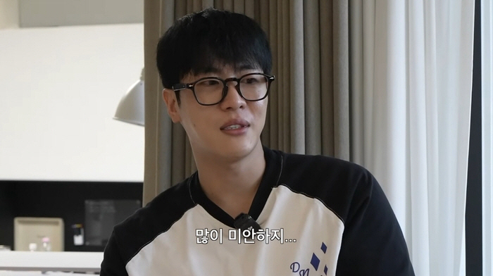 Moon-won blamed himself with tears ♥ I didn't know he took medicine, I got an anti-personic phobia 