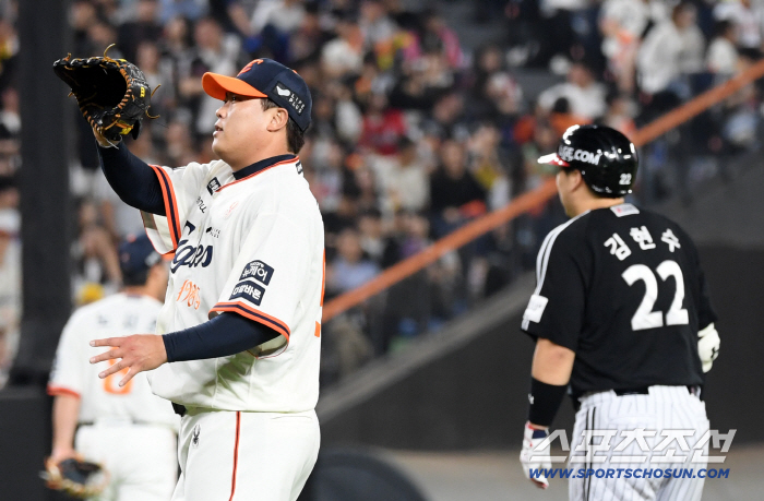  Kim Hyun-soo failed to get on base due to Ryu Hyun-jin's