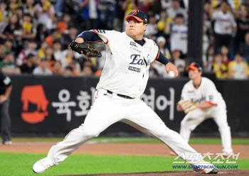  Ryu Hyun-jin's powerful pitching