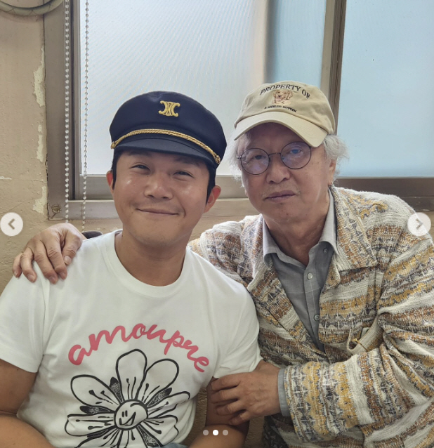 Take care... Cho Se-ho, Jeon Yu-sung's last voice and live photos revealed tears