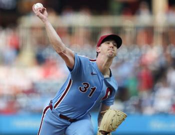 This pitcher, who LAD turned away and Boston abandoned, has three wins, ERA 0.66, after a spectacular revival in PHI, and can get revenge in fall baseball