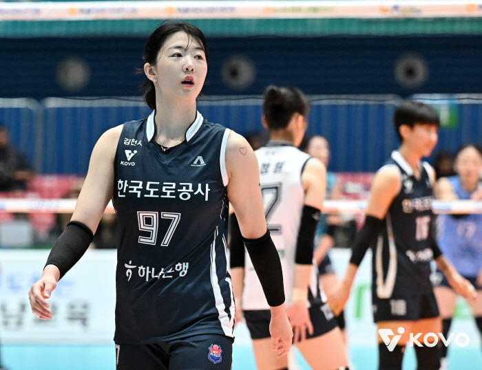 Daeibyeon Expressway Corporation came from behind to win 3-1 over GS Caltex, the No. 1 player in the Cup championship…The 2nd try. 
