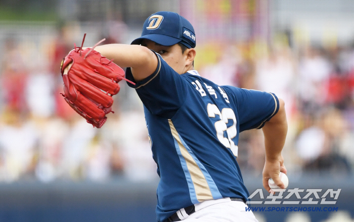 Gwangju Local Boy Goes to Masan Wins Face-to-Face with Childhood Hero in Gwangju → Target of Tokyo, Throw to Death