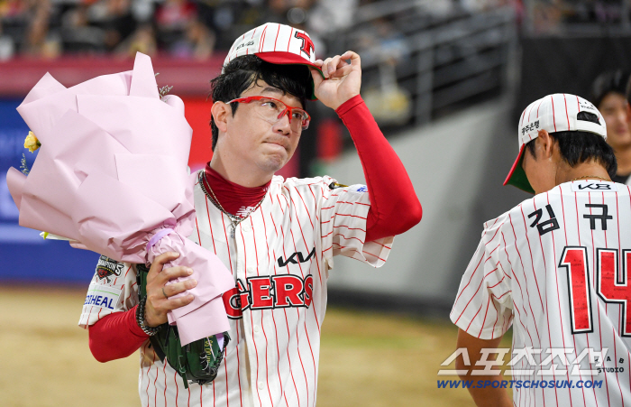 KIA Yang Hyun-jong is on the verge of losing even after setting a milestone.. Senior director Lee Kang-chul is over! → 150 innings for the first 11 consecutive seasons in the KBO