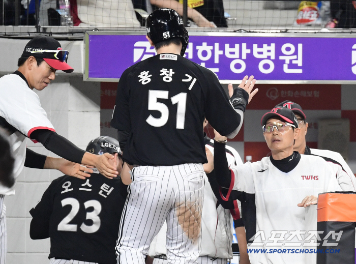  Coach Yeom Kyung-yeop Hong Chang-ki scored the best on-base score