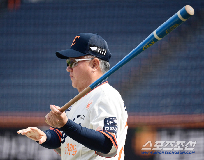  Director Kim Kyung-moon is concentrating again