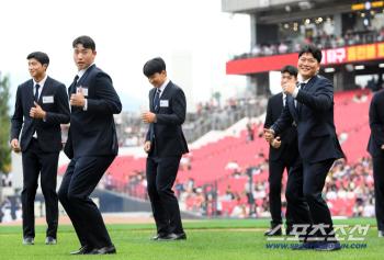  Kim Hyun Soo Hoon's talent