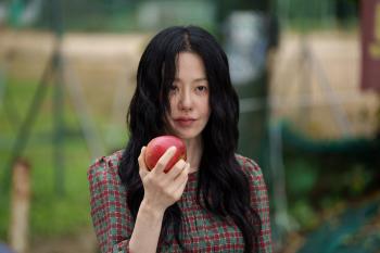 Ko Hyun-jung, cruelty  motherhood  madness...The best performance that gave me shudder until the end
