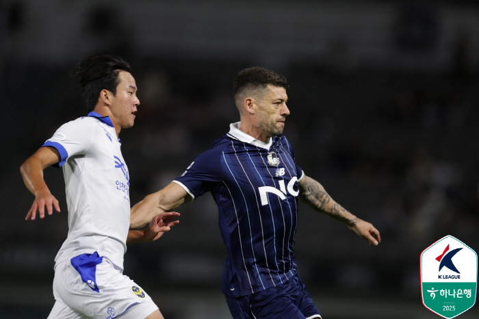 Koo Sung-yoon's good defense show E-Land drew 00 with Incheon, the leader 