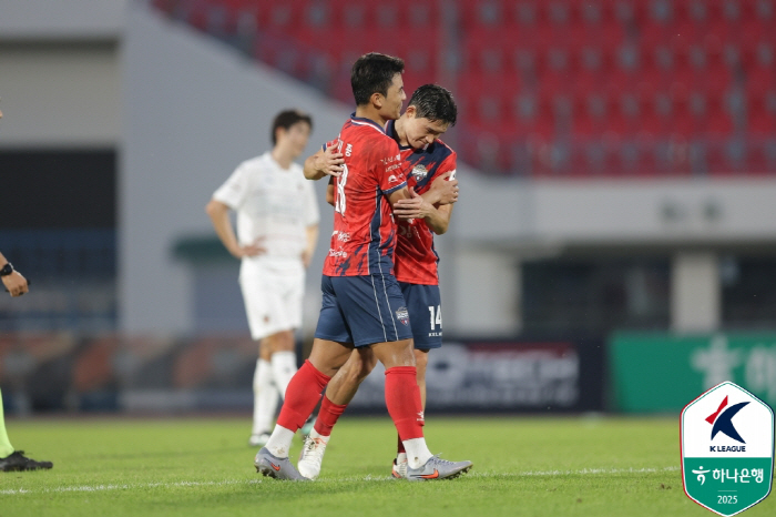 MVP Face Vacation Returned, Sergeant Lee Dong-kyung in the last year of Gimcheon Sangmu is scary...Before discharge, I have three goals