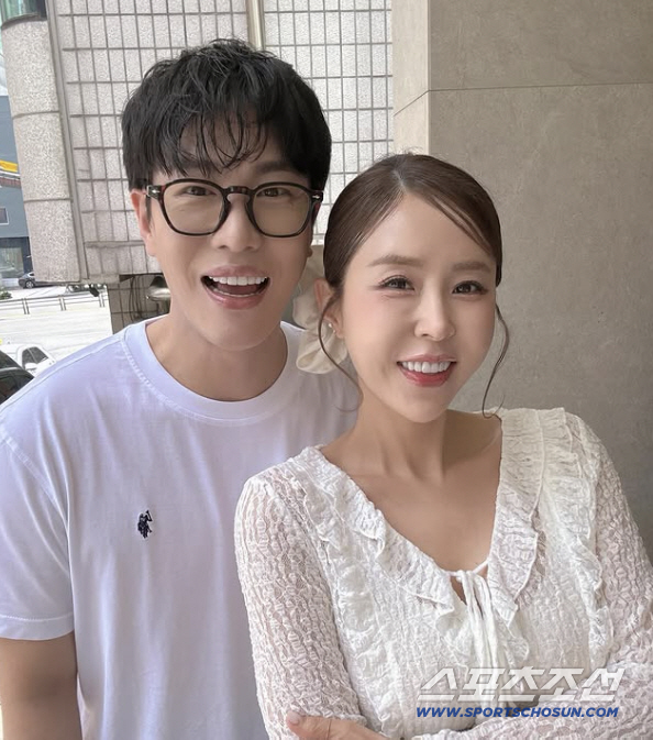 Shinji, ♥Munwon and Greetings yet..I'm shaken by various controversies