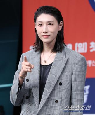 Volleyball Empress Kim Yeon-kyung is in crisis as soon as she takes office as a coach..I think I should drink a glass of soju