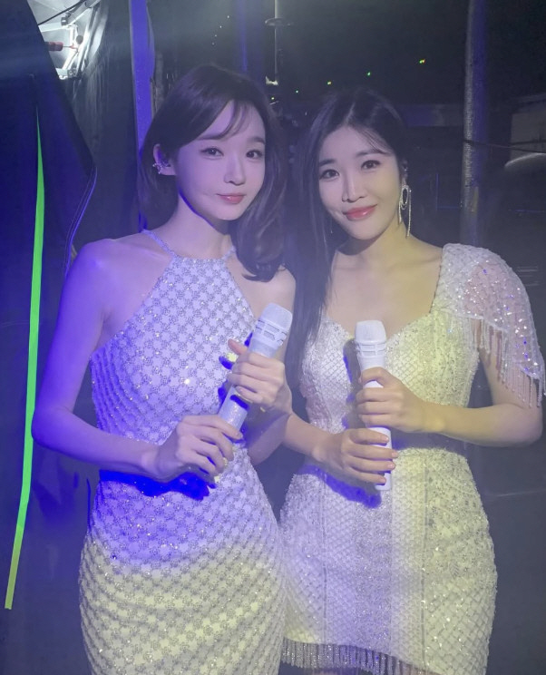 Davichi announces his retirement from the wedding hall. I'm not going to go to anyone anymore. Last but not least, burn your voice