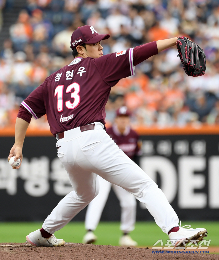 The disastrous debut season of the 152-kilometer-completed left-hander special rookie, Park Jun-hyun, is comingIt's a matter of survival