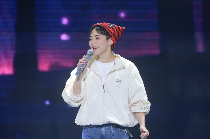 EXO’s Xiumin Thrills Fans with New Songs at Successful Encore Concert