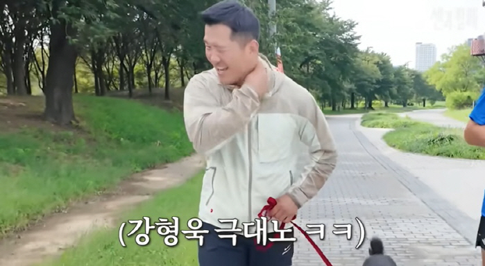 I thought you'd lose to Kang Hyung-wook and Sean..Make people smaller
