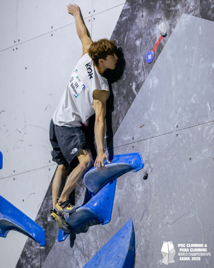 IFSC Seoul Climbing World Championships in Korea for the first time, with 3 gold medals in Korea, the highest ever
