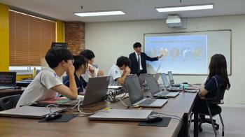 The Korea Esports Association begins a project to support e-sports clubs in schools that dispatch e-sports leaders
