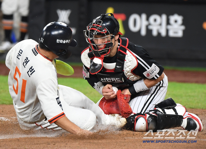 No celebration in Daejeon. Even without Ponce, I won Hanwha. From Jung Woo-joo to Kim Seo-hyun, they won 7-3 against LG with eight bullpen players