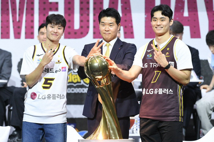 Run for the champion The winner, Konjae Changwon LG vs Super Team Busan KCC...Men's professional basketball fanfare on October 3