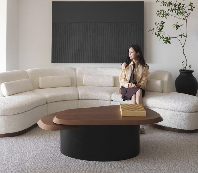 Financial Man ♥ Hyomin, gallery-like Han River View Luxury, fills it with an oriental feel