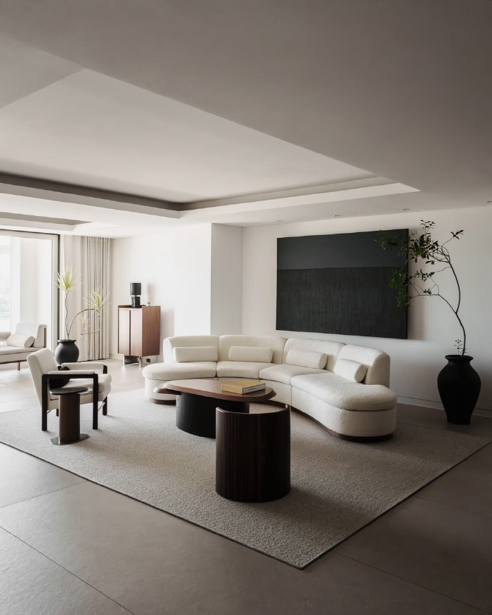 Financial Man ♥ Hyomin, gallery-like Han River View Luxury, fills it with an oriental feel