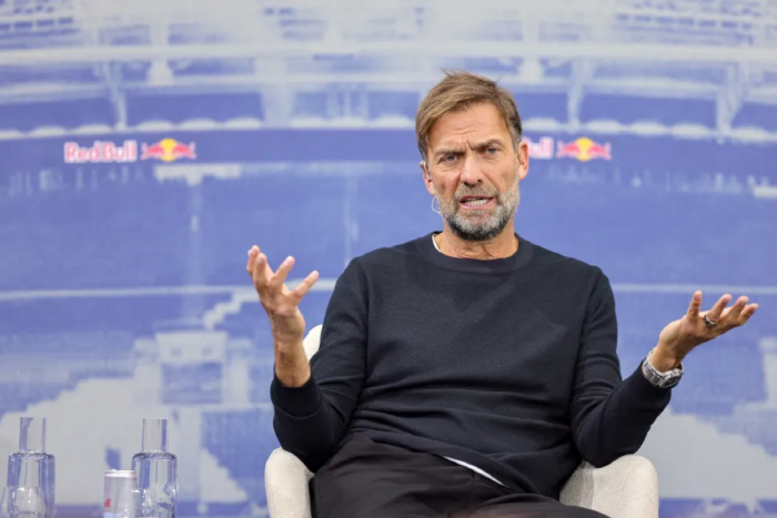 I don't even watch Liverpool games these days Former Coach Klopp, who is immersed in ordinary daily life, still has 0% chance of returning to the ground