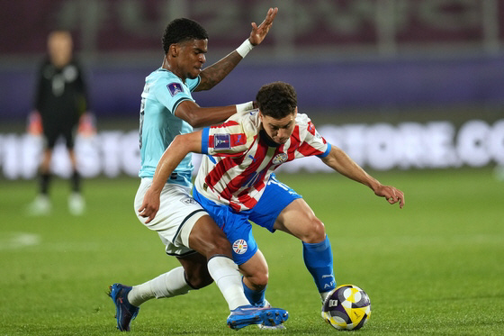 If you lose, it's over! The goal of the round of 16 is Lee Chang-ho, Fountain Paraguay, and you need to tie up the second game Gonzalez and make high use of it